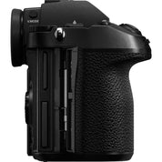 Panasonic Lumix S1R Mirrorless Camera